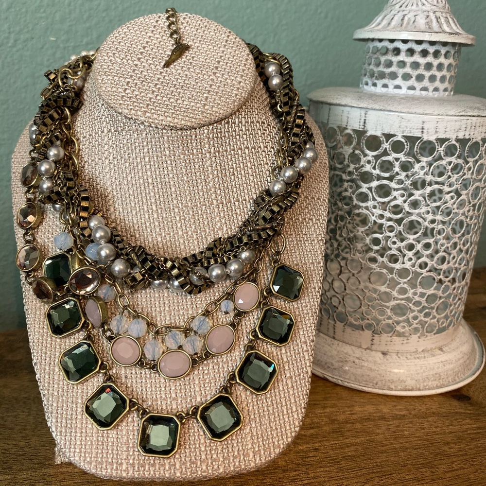 Chloe + Isabel statement necklace